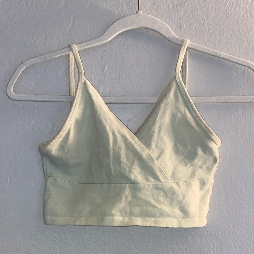Brandy Melville crop top